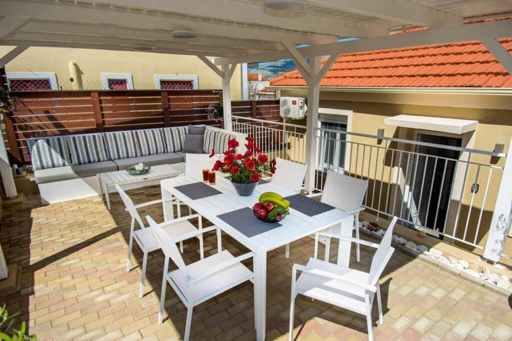Avocado Villa Offering Peace And Relaxation Argostoli (Kefalonia) Exterior foto